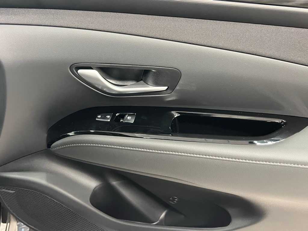 2024 Hyundai Tucson Hybrid Limited Sport photo 16