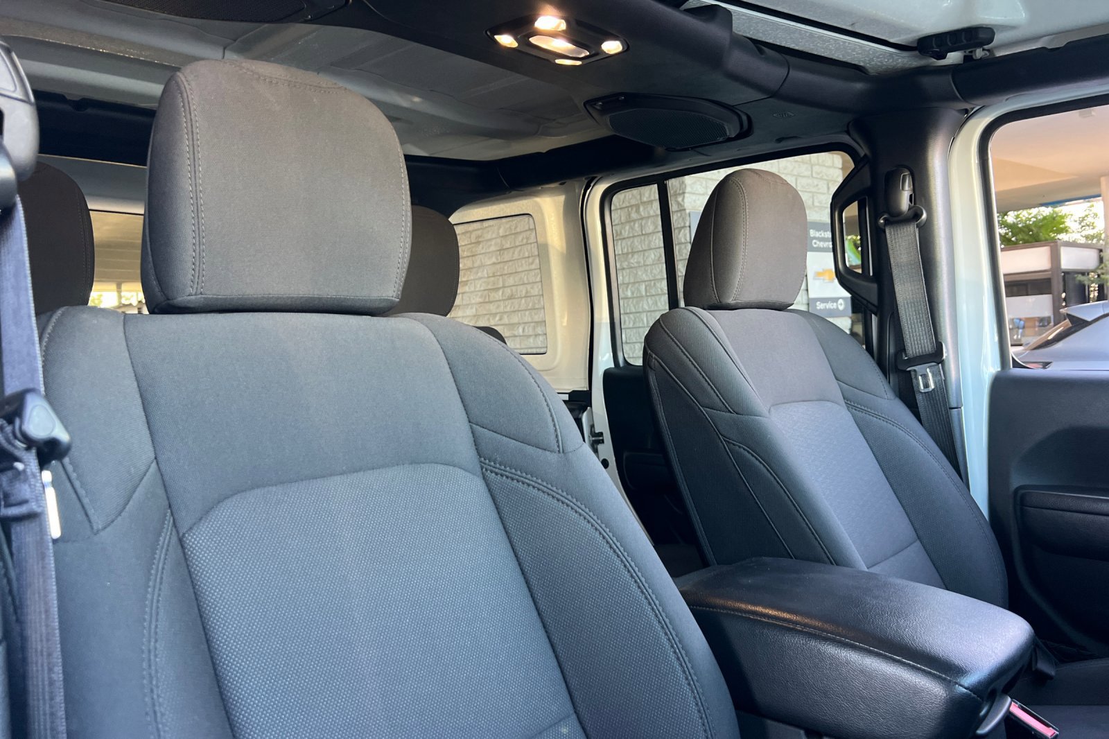 2023 Jeep Wrangler 4xe photo 16