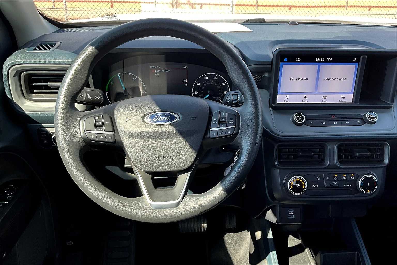 2023 Ford Maverick XL photo 5