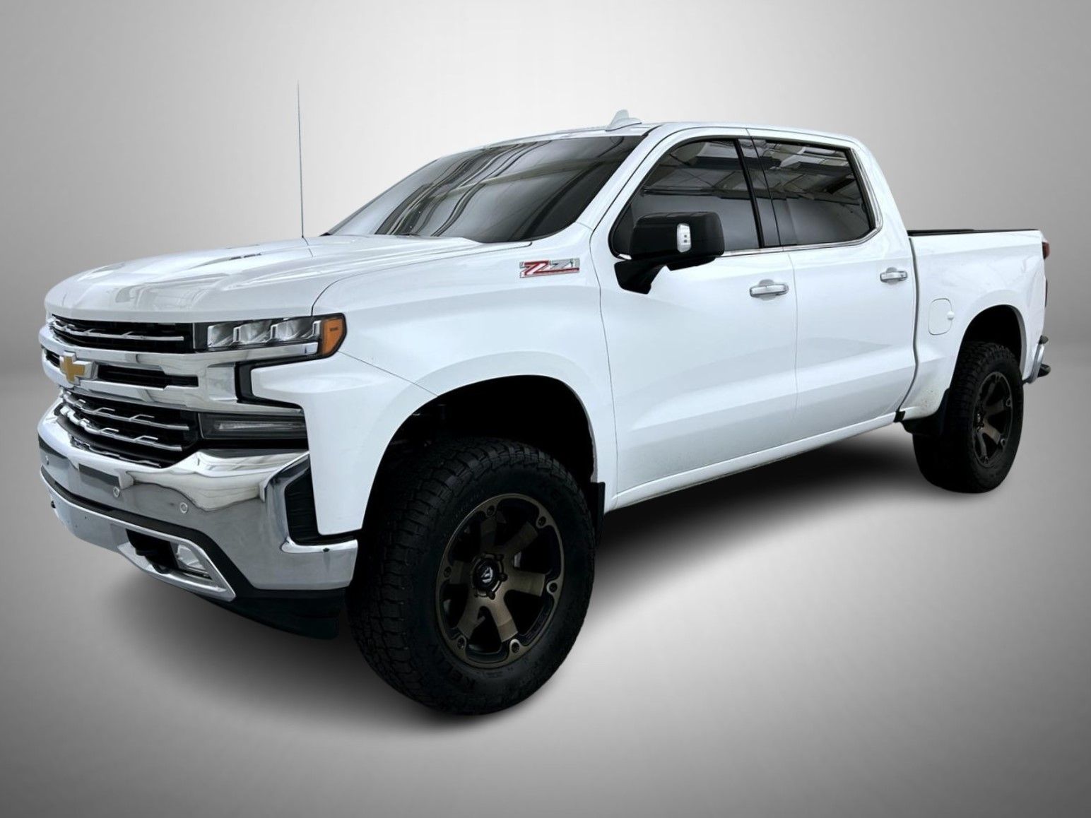 2021 Chevrolet Silverado 1500 LTZ's photo