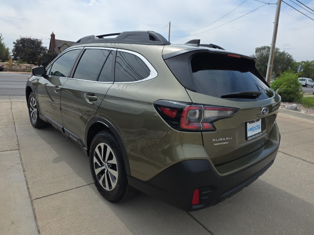 2022 Subaru Outback Premium photo 5