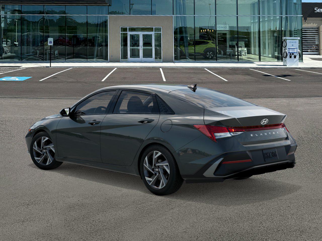 2025 Hyundai Elantra SEL Convenience photo 5