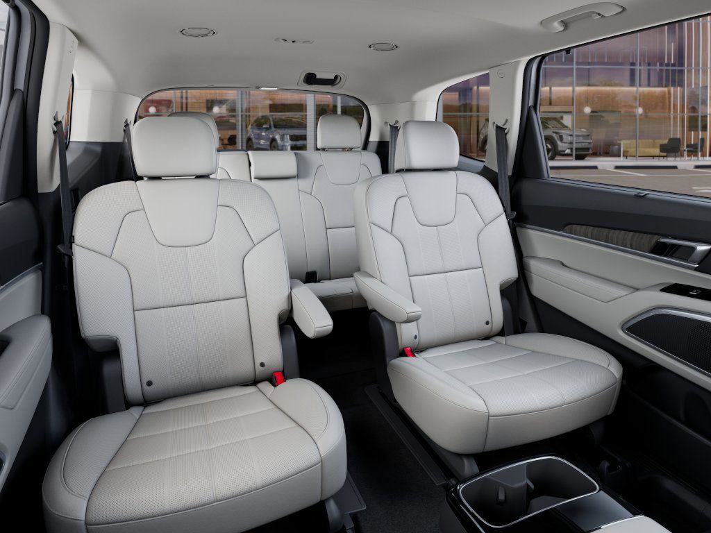 2025 Kia Telluride EX photo 10