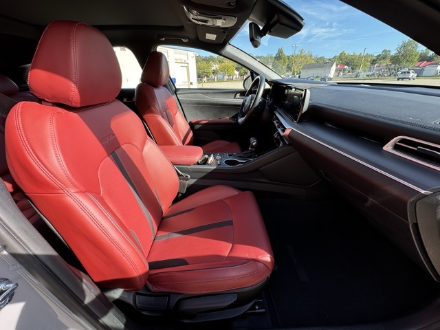 2023 Kia K5 GT-Line photo 11