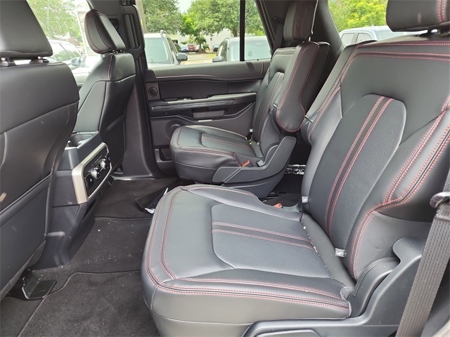 2024 Ford Expedition Limited photo 12