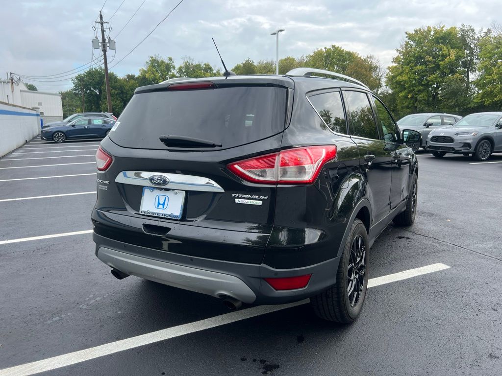 2015 Ford Escape Titanium photo 5