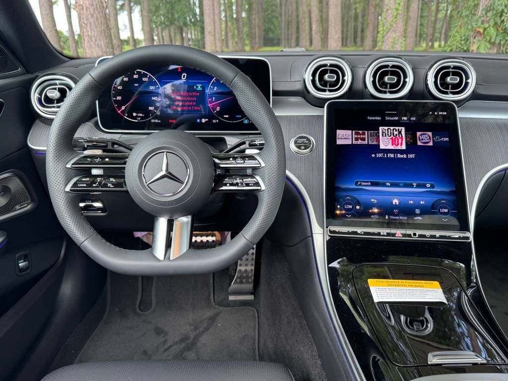 2025 Mercedes Benz C 300 photo 4