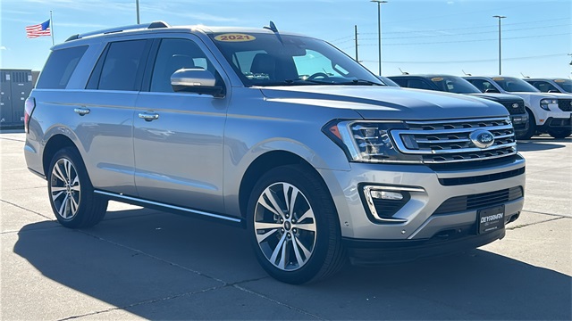 2021 Ford Expedition Limited's photo