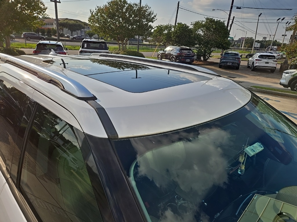 2019 Ford Explorer Platinum photo 3