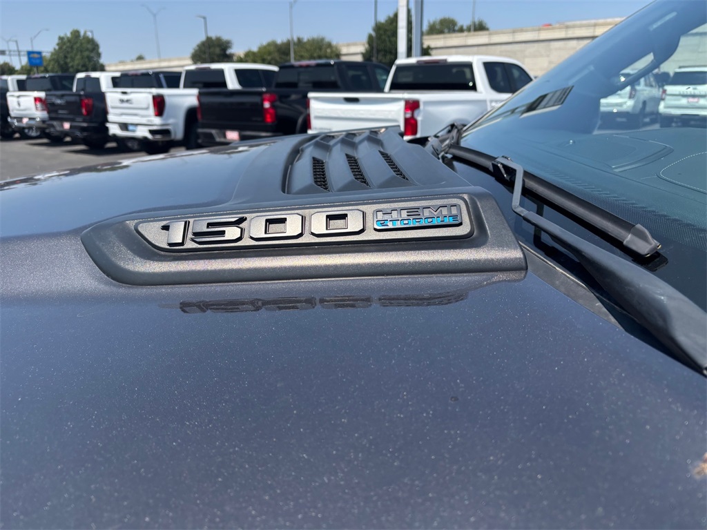2024 Ram 1500 Limited photo 3