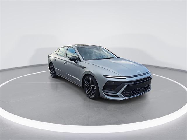 2025 Hyundai Sonata N Line photo 2