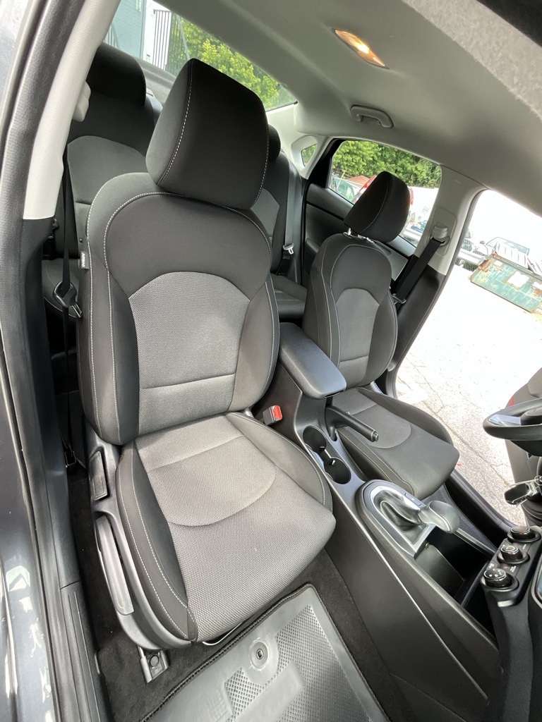 2023 Kia Forte LXS photo 27