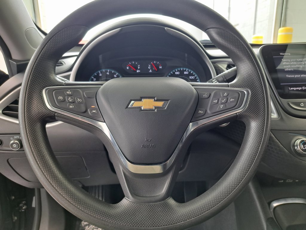 2023 Chevrolet Malibu 1LT photo 9