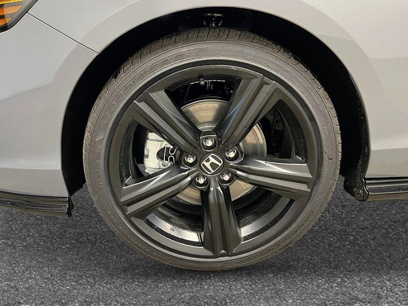 2025 Honda Accord Hybrid Sport-L photo 6