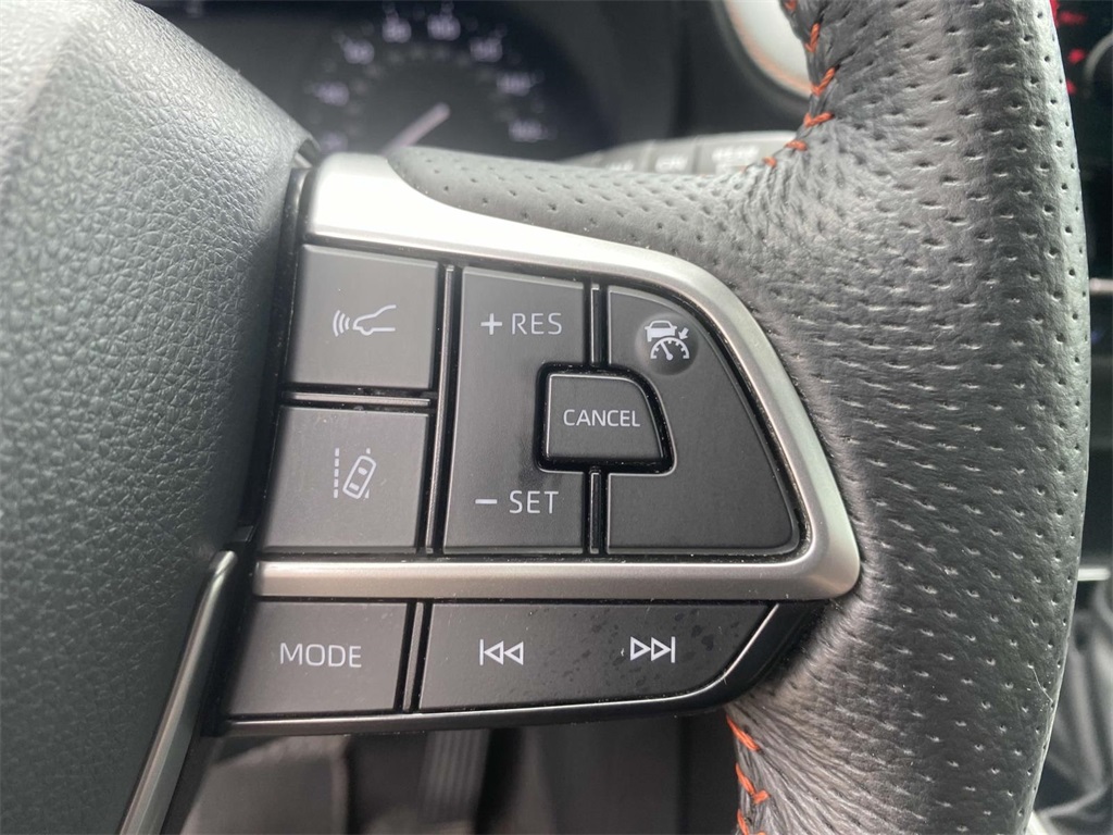 2023 Toyota Sienna XSE photo 27