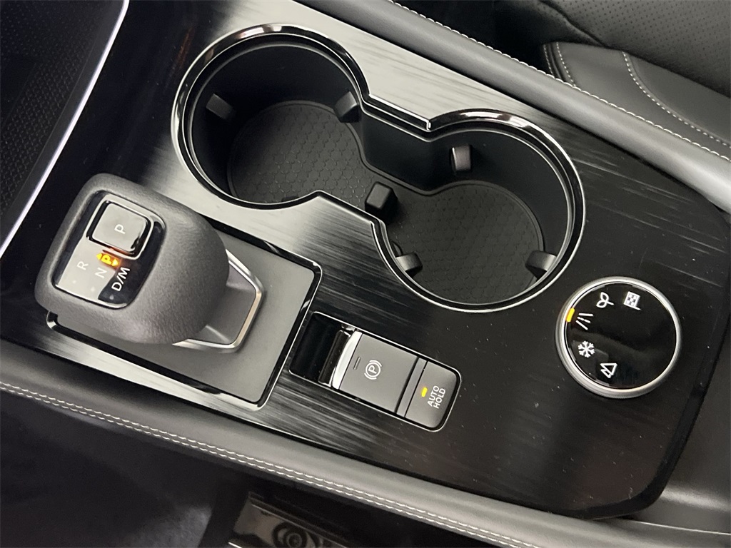 2026 Nissan Rogue Platinum photo 20