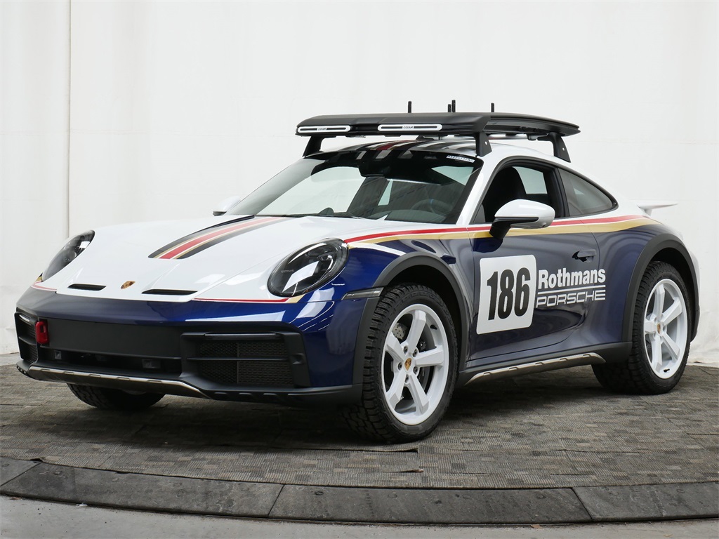2024 Porsche 911 Dakar's photo