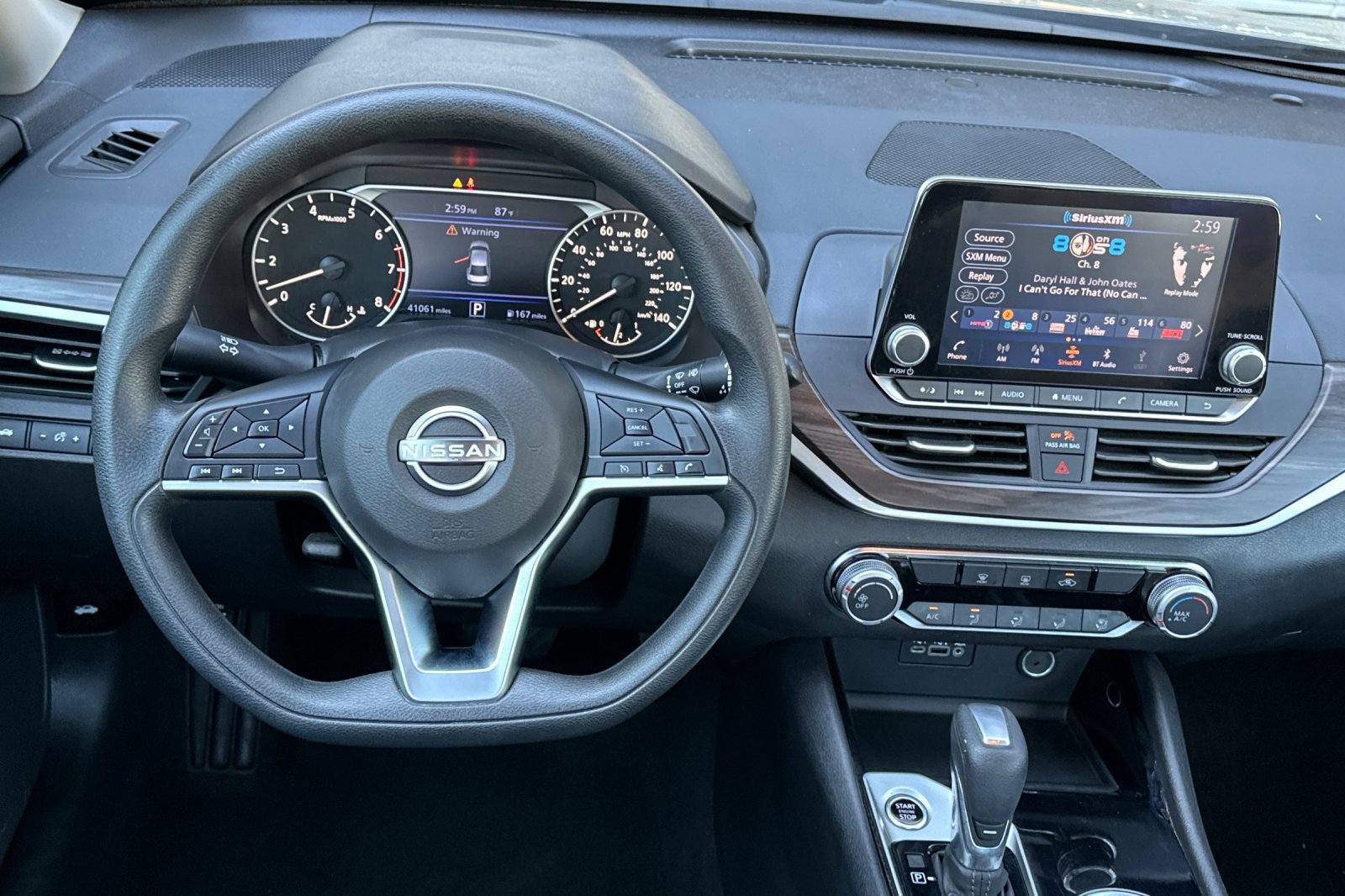 2024 Nissan Altima 2.5 SV photo 12