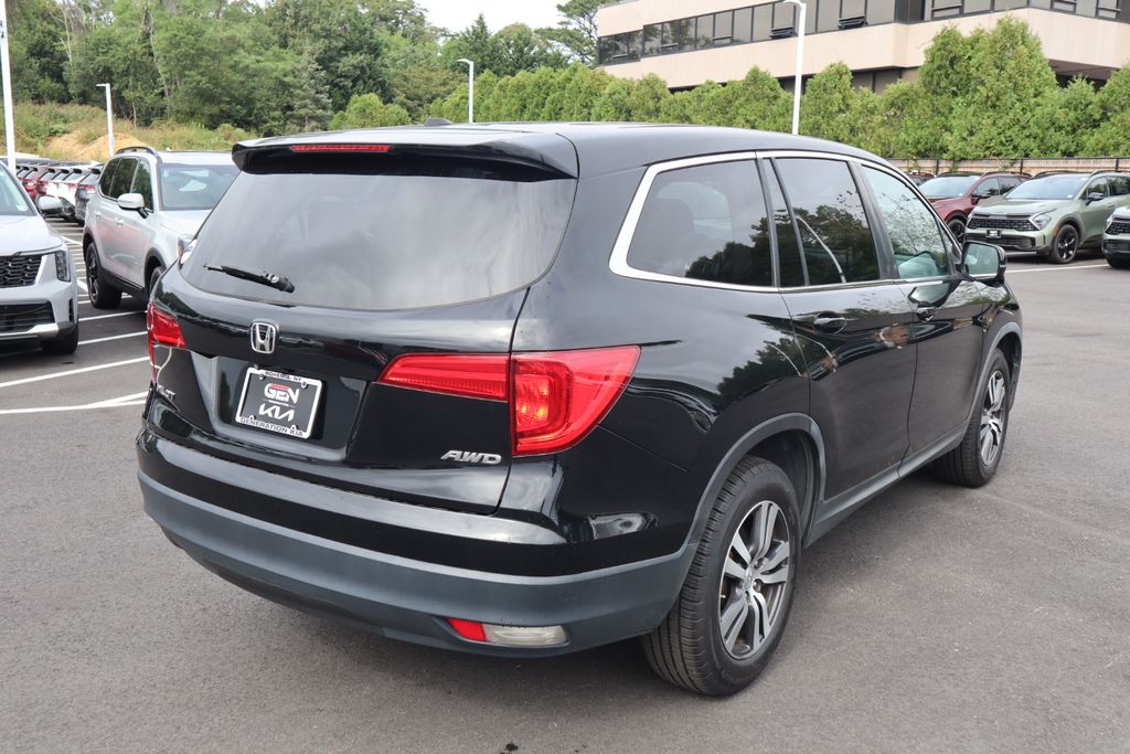 2016 Honda Pilot EX-L photo 4