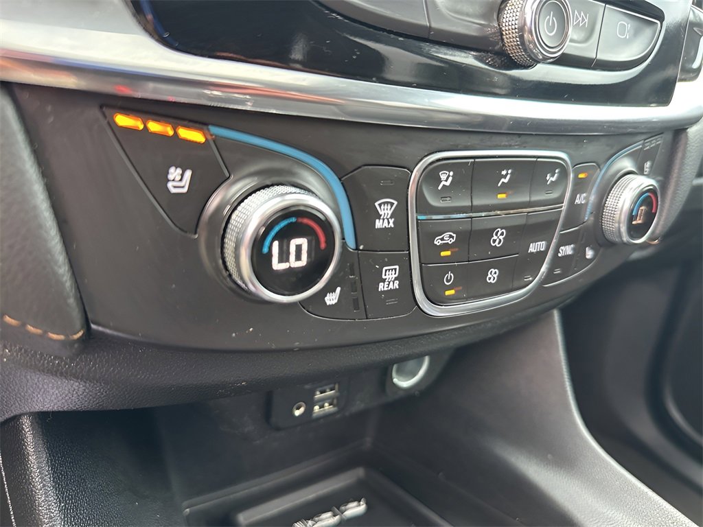 2020 Chevrolet Traverse Premier photo 31