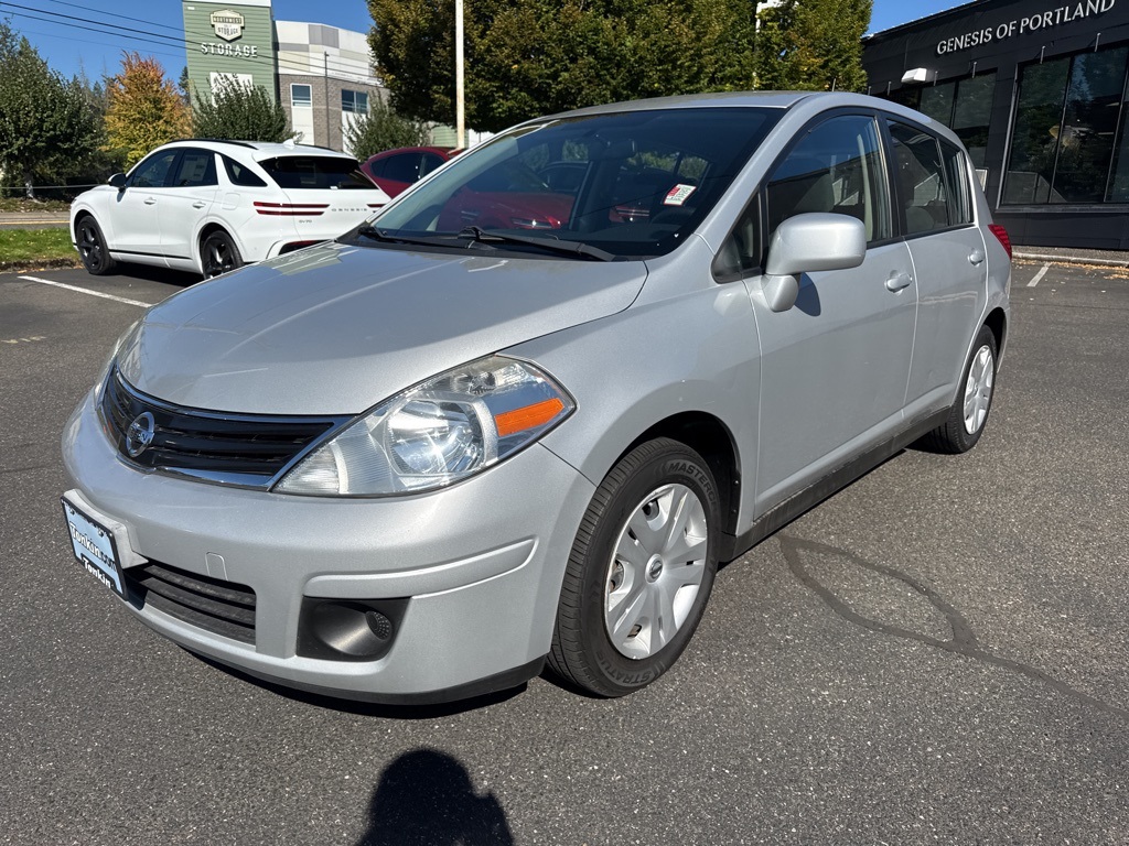 2012 Nissan Versa 1.8 S photo 3