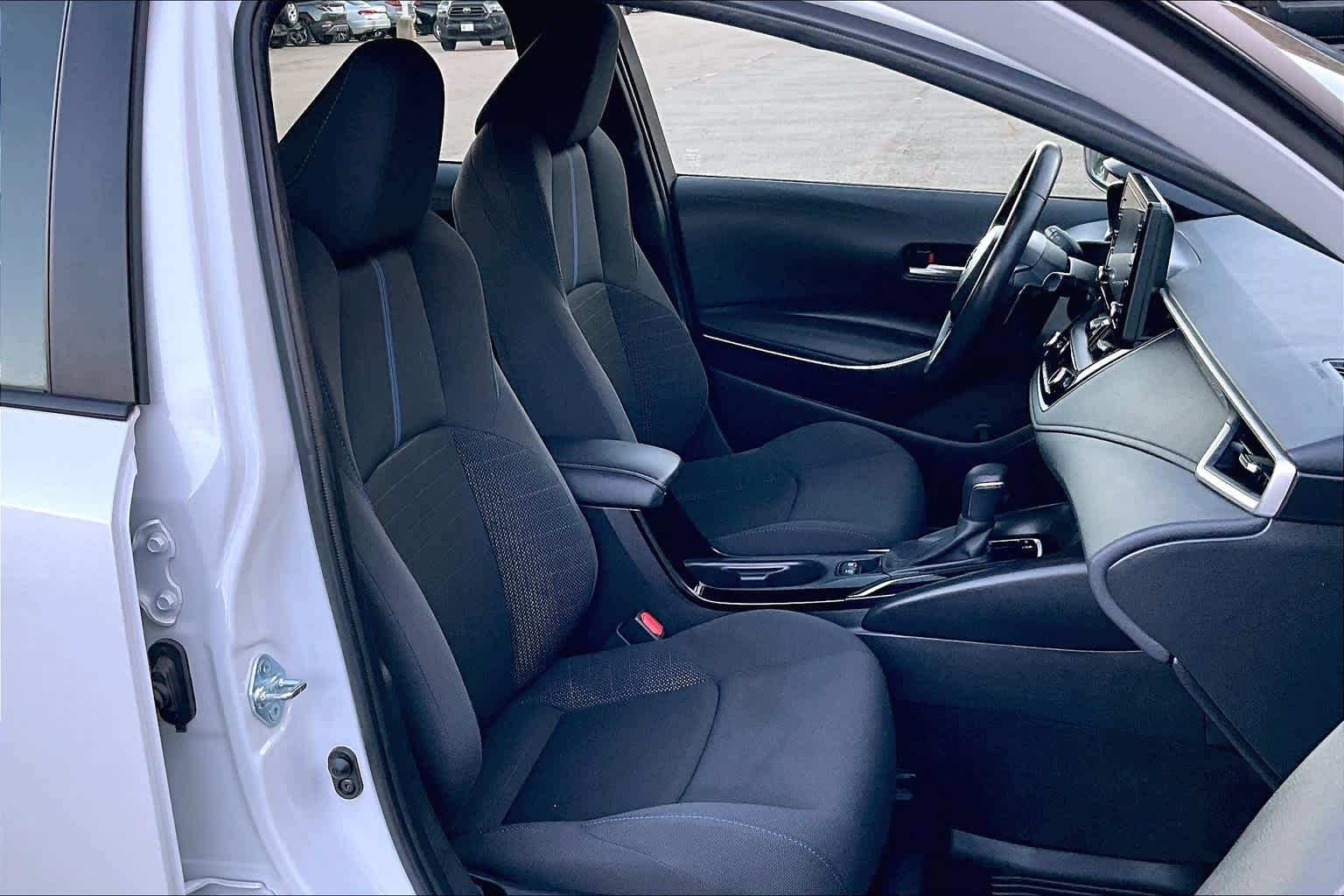2022 Toyota Corolla SE photo 11