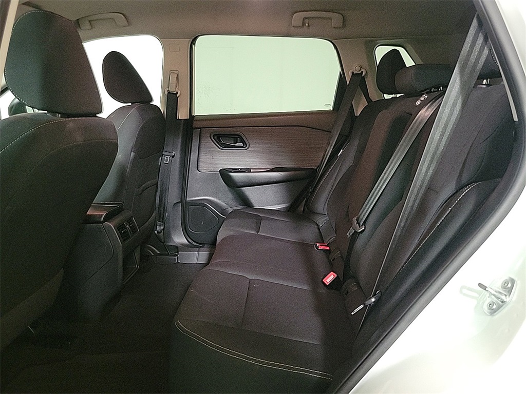 2023 NISSAN ROGUE - Image 12