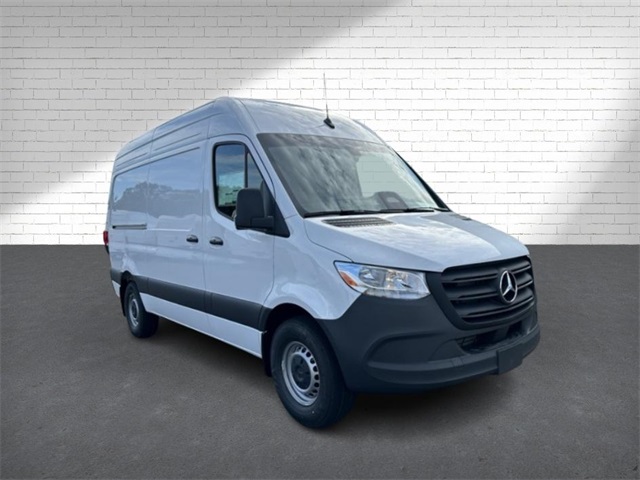 2025 Mercedes-Benz Sprinter Cargo Van Base's photo