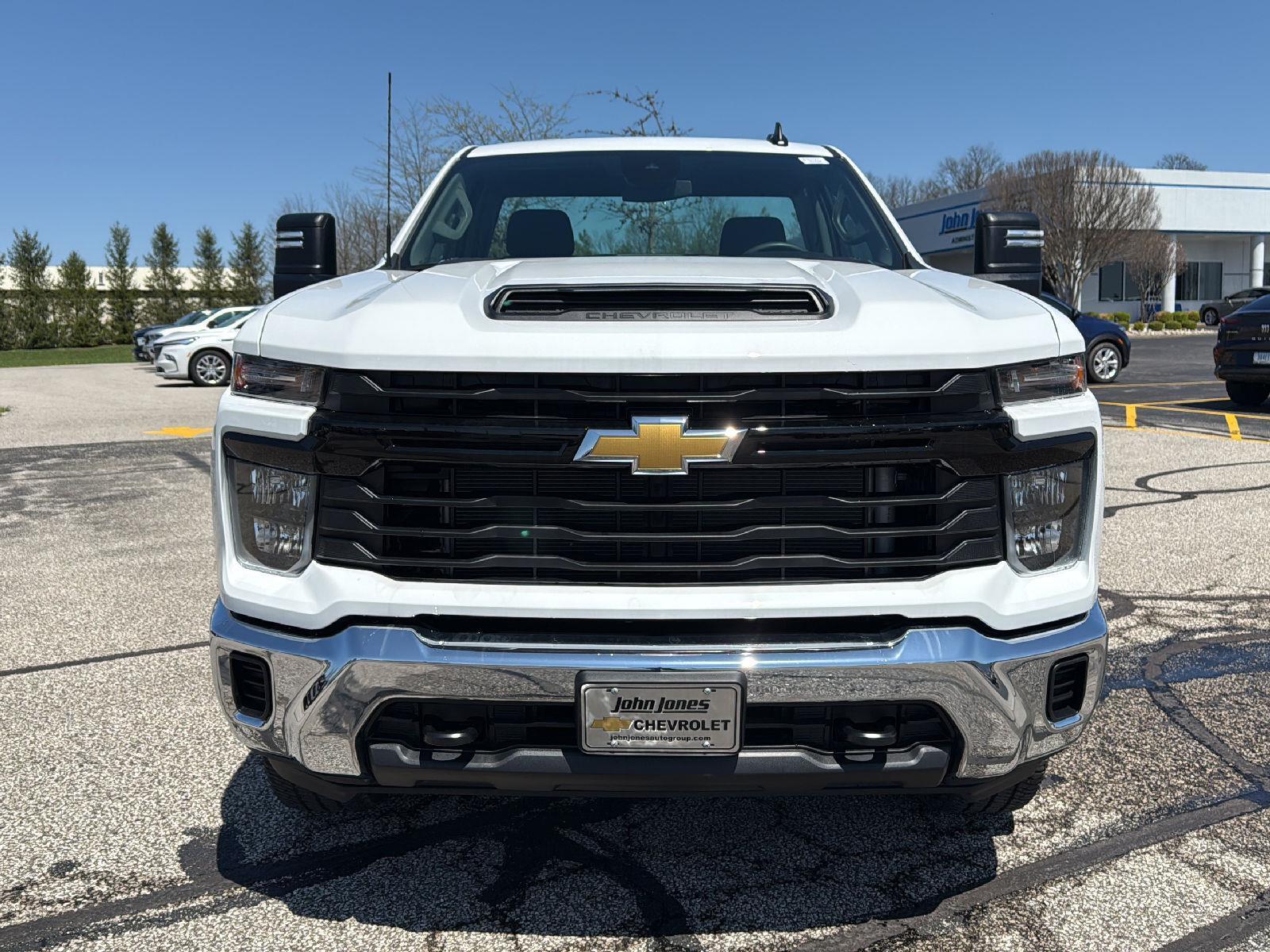 2025 Chevrolet Silverado 3500HD photo 10