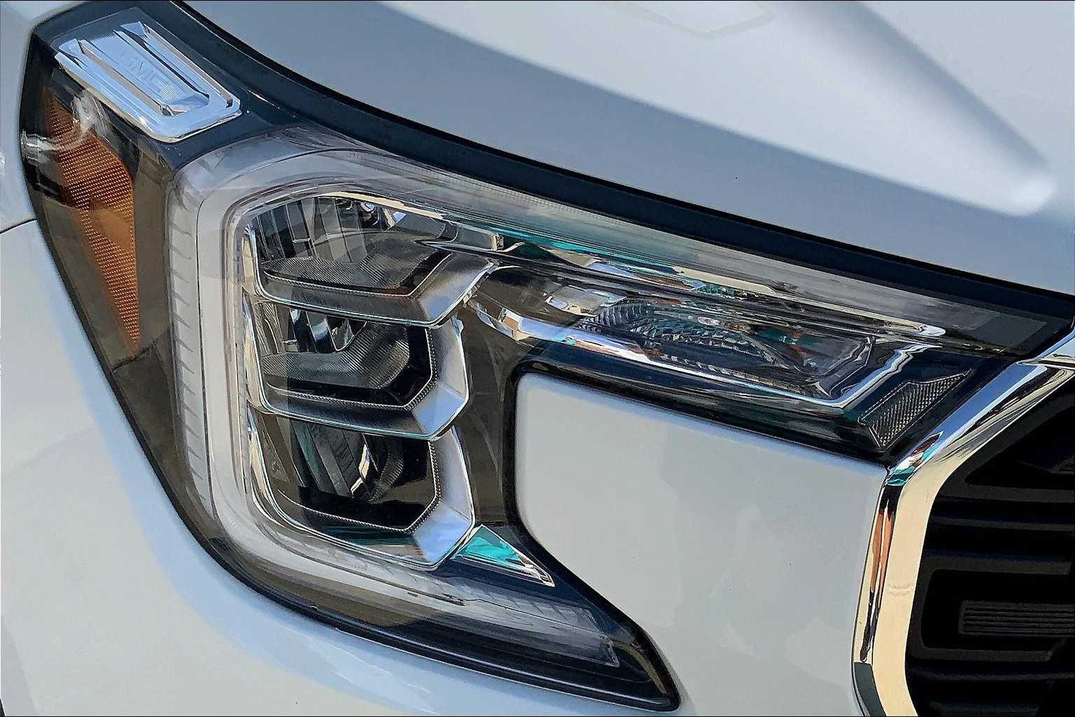 2024 Gmc Terrain SLE photo 25