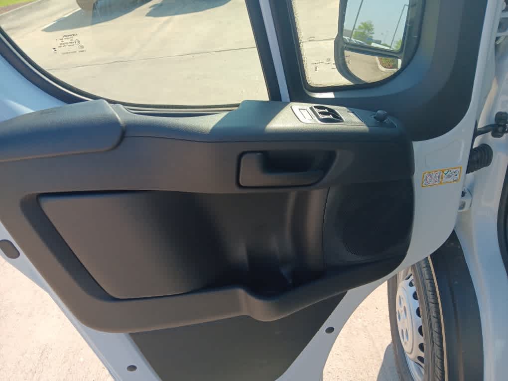 2025 Ram ProMaster 3500 photo 6