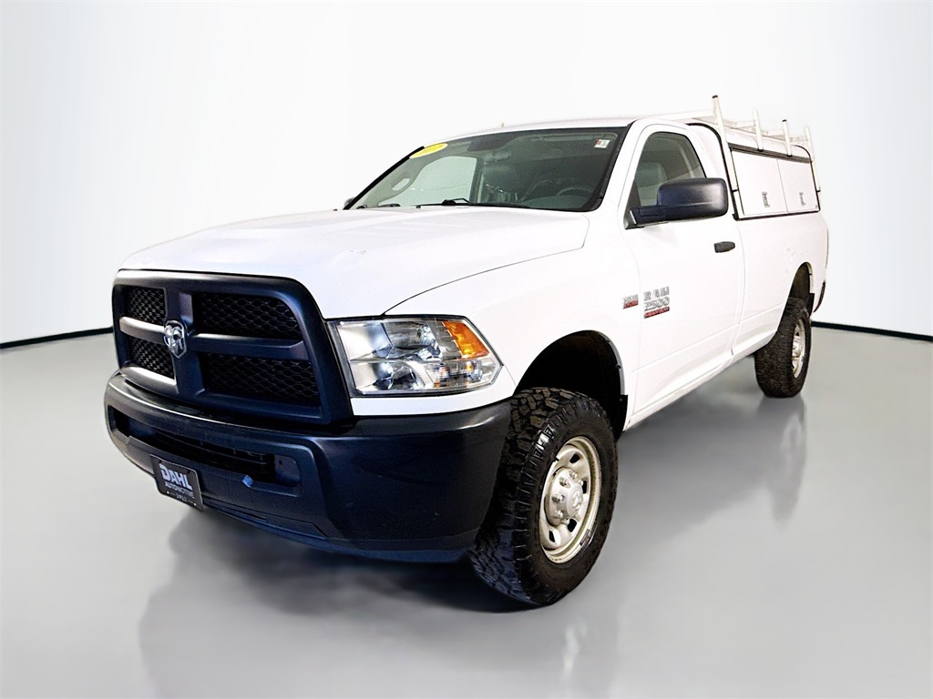 2017 Ram 2500 Tradesman photo 3