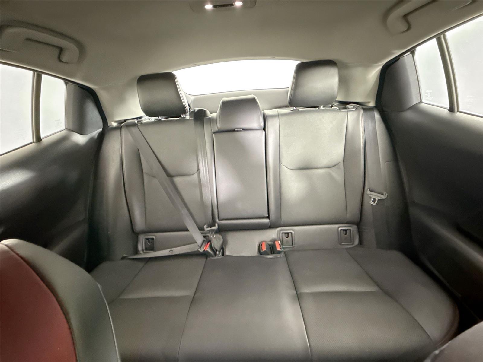 2024 Toyota Prius Prime XSE photo 12