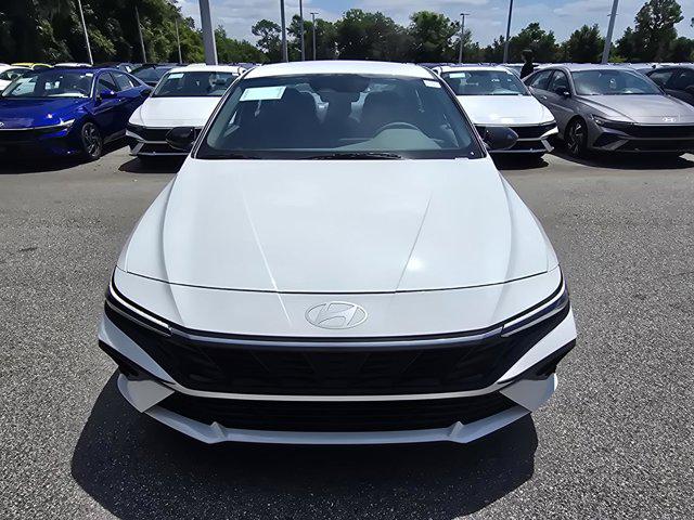 2025 Hyundai Elantra Hybrid SEL Sport photo 2