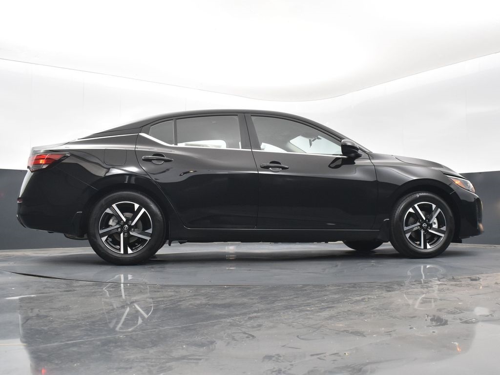 2025 Nissan Sentra SV photo 30