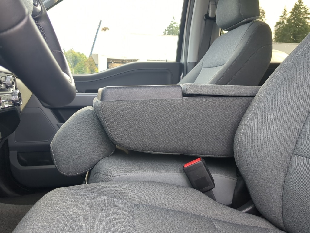 2024 Ford F-150 XLT photo 13
