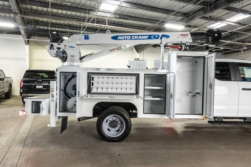 2024 Ford F-550 XL photo 28