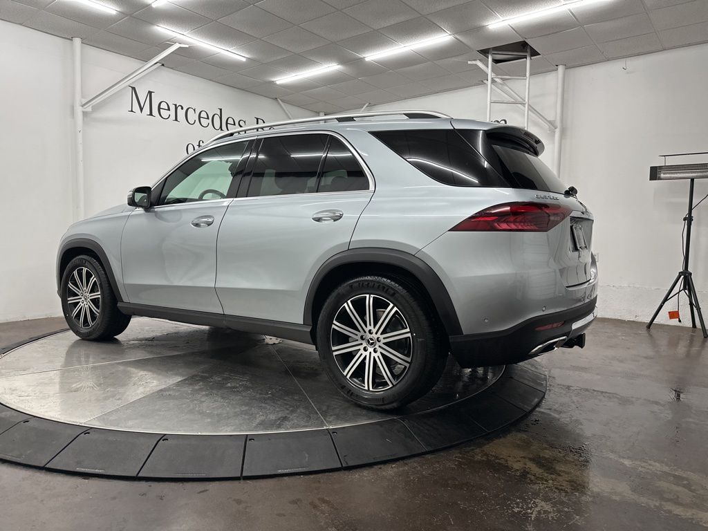 2025 Mercedes Benz GLE 350 4MATIC photo 2