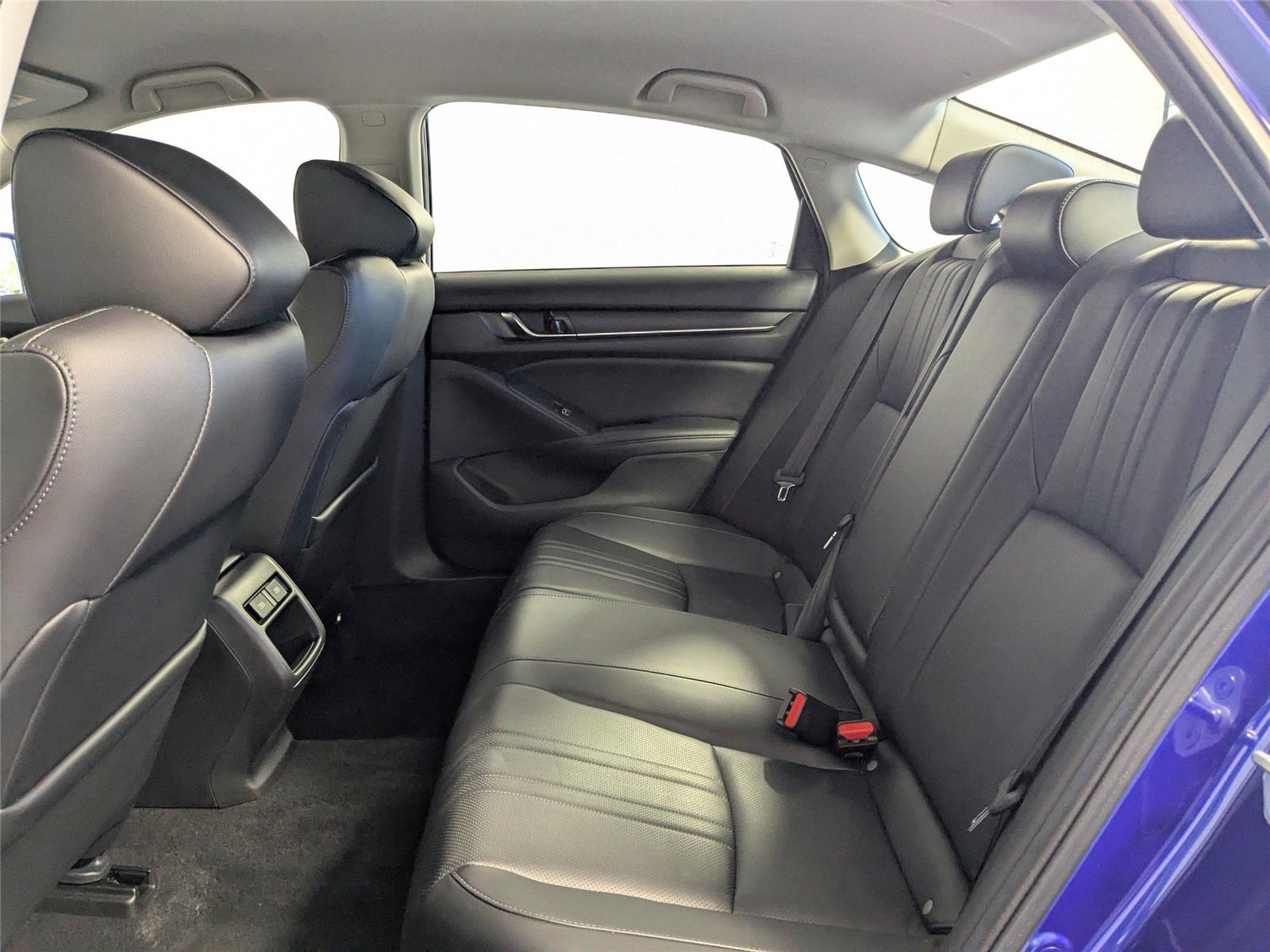 2022 Honda Accord Sport SE photo 6