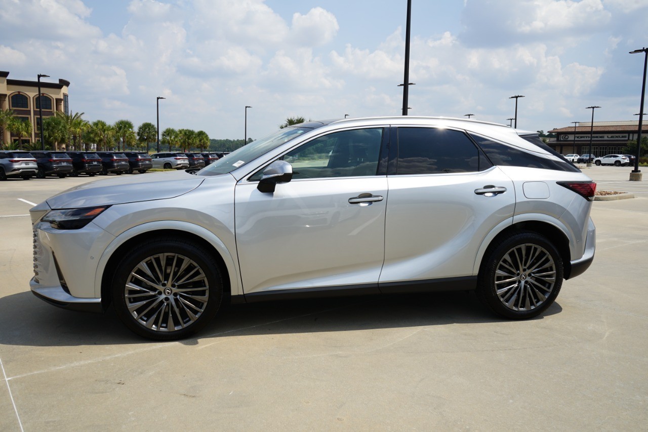 2023 Lexus RX 350h Luxury photo 9