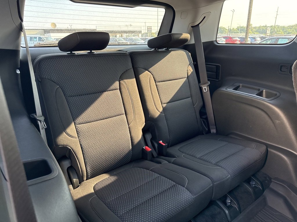 2023 Gmc Acadia SLE photo 14