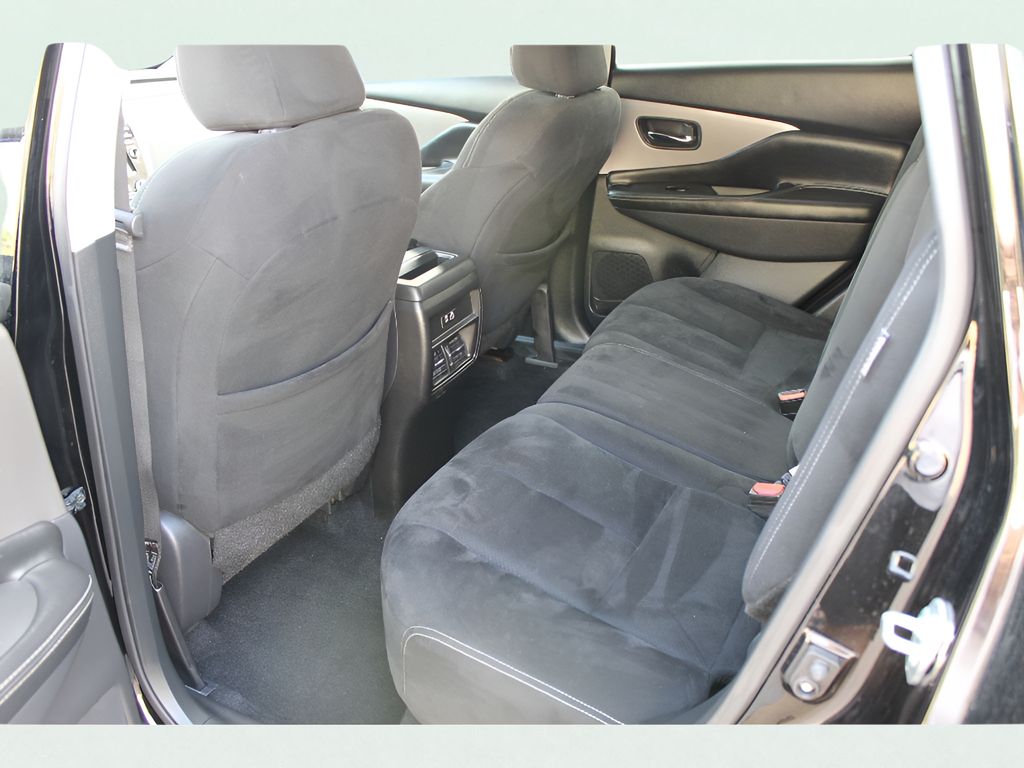2023 Nissan Murano S photo 8