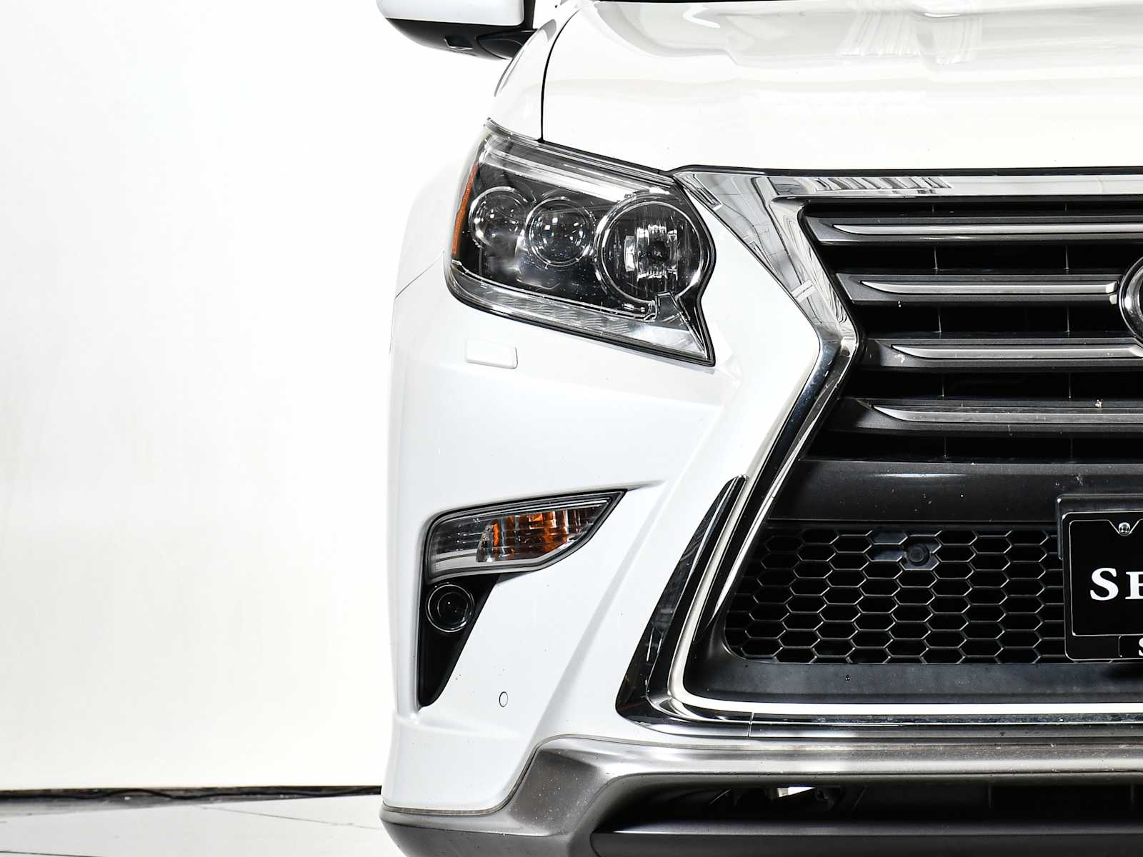 2018 Lexus GX 460 Luxury photo 8