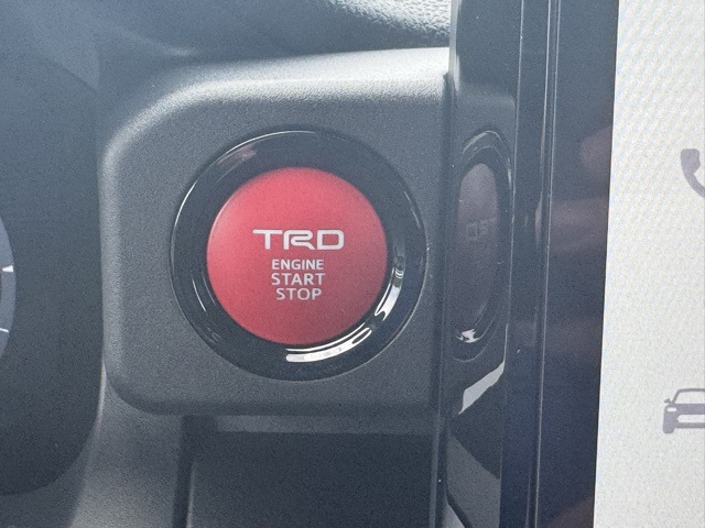 2025 Toyota 4Runner TRD Off-Road Premium photo 21