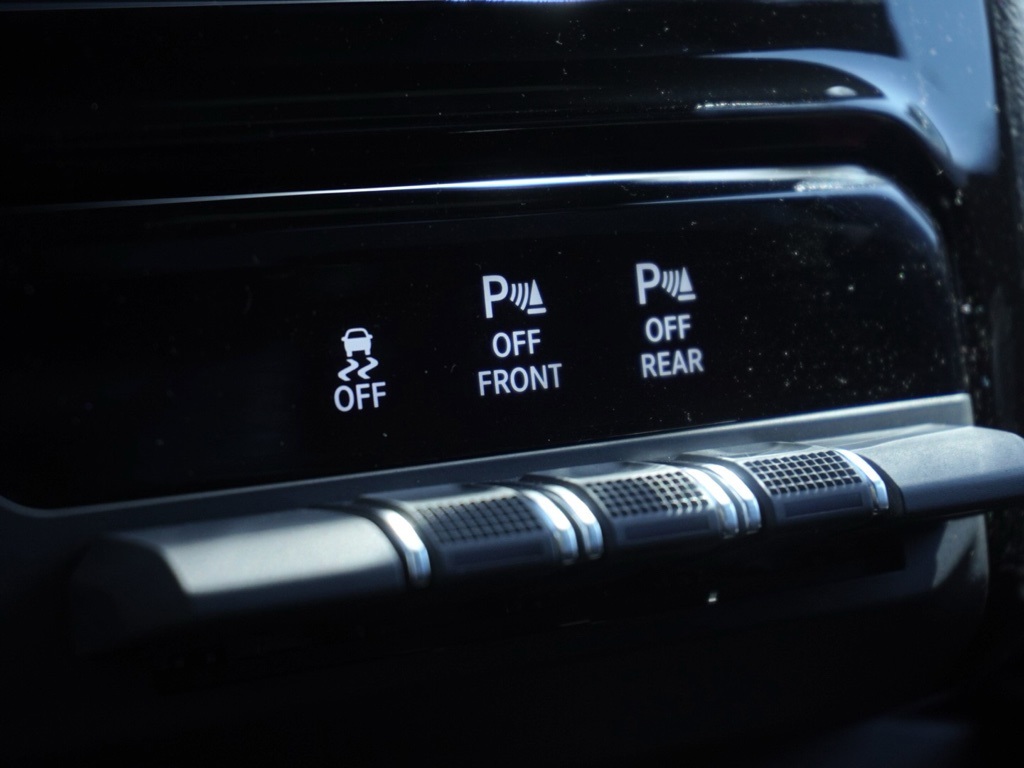 2026 Ram 1500 Rebel photo 17