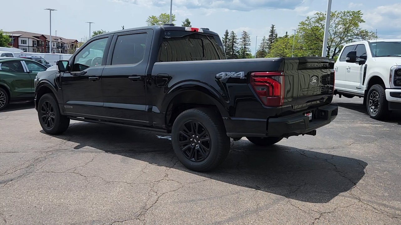 2025 Ford F-150 Platinum photo 4