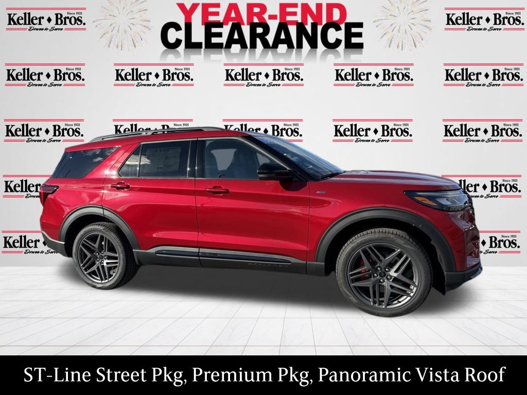 2025 Ford Explorer ST-LINE's photo