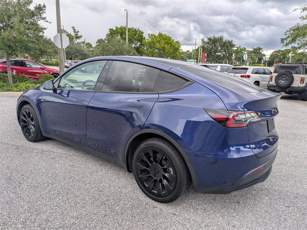 2021 Tesla Model Y Long Range photo 5