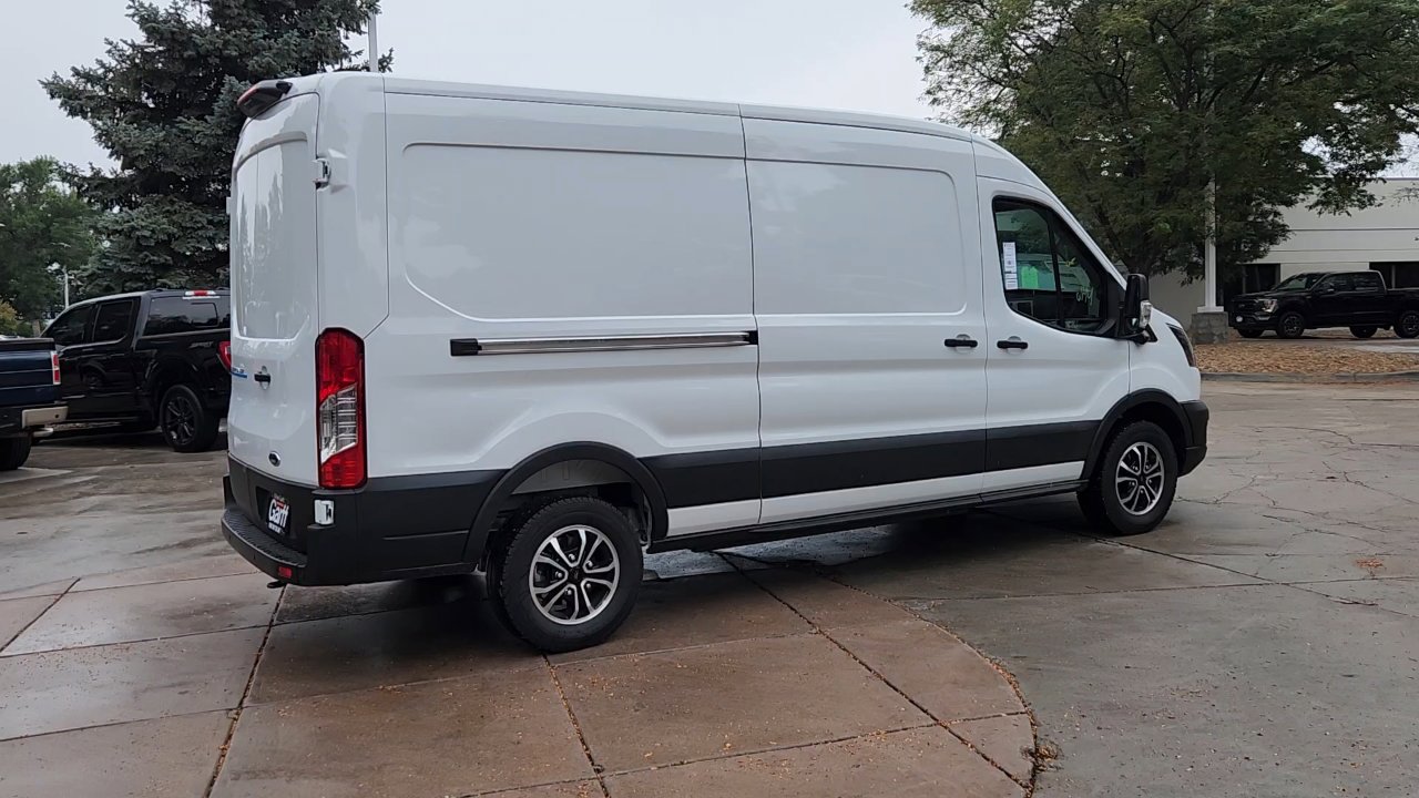 2025 Ford Transit photo 6