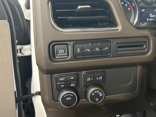 2021 Chevrolet Tahoe LT photo 16